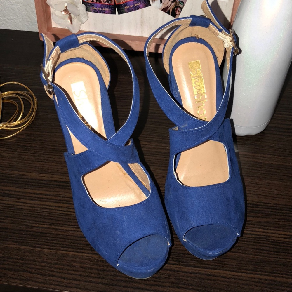 blue heels
